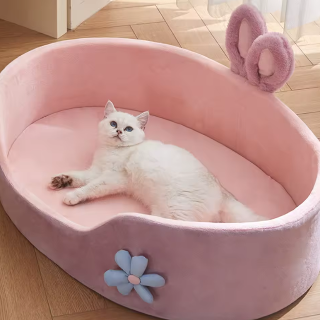 Washable Pink Cat Bed - Soft & Comfortable for Cat or Small Dog